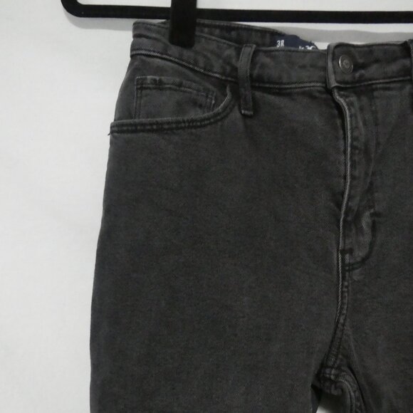 HOLLISTER | 3R W26 L31 | Grey High-Waisted Panel Detail Pants - Picture 3 of 16